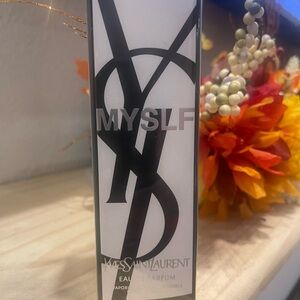 Yves Saint Laurent MYSLF Eau de Parfum - Black and White Design
